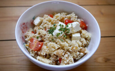 Couscous mit Hirtenkäse und Tomaten